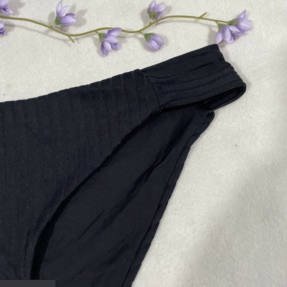 NEW $58 Becca‎ Loreto Ribbed Black Bikini Bottoms [ SZ Large ] - Picture 5 of 11